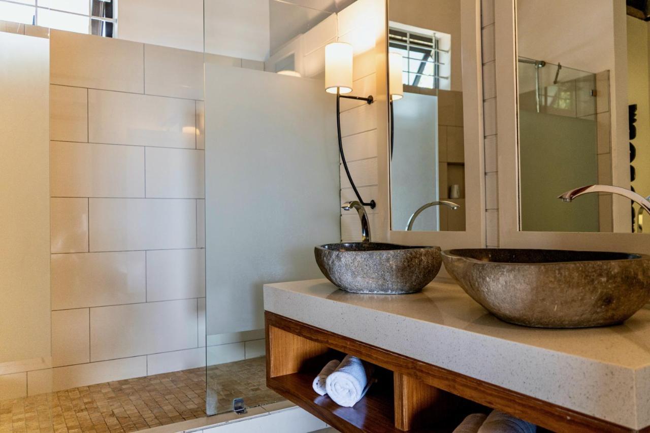 Constance Sakoa Boutik Hotel Trou aux Biches Bagian luar foto