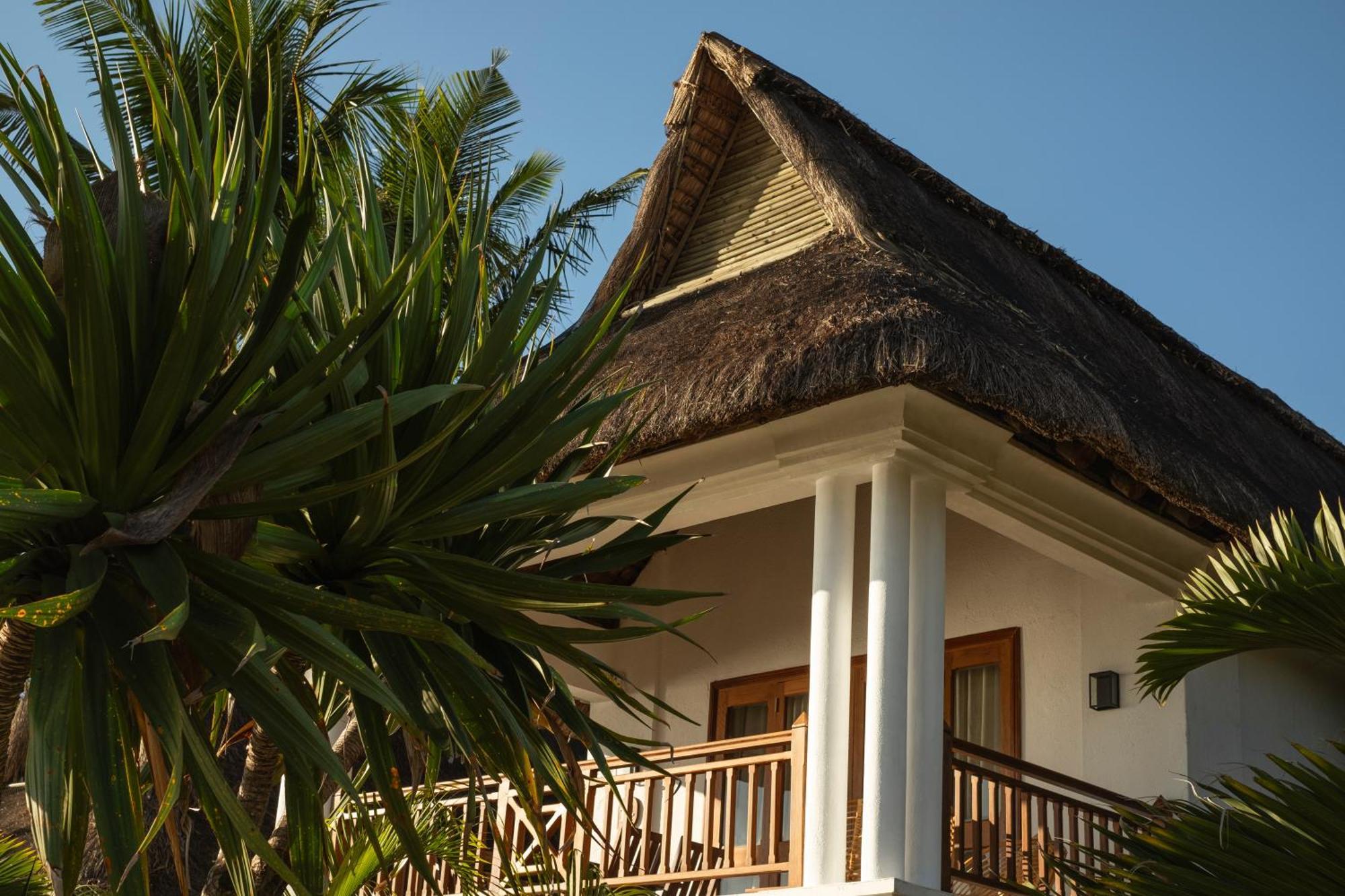 Constance Sakoa Boutik Hotel Trou aux Biches Bagian luar foto